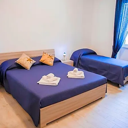 Francesco - 3* Torre Canne