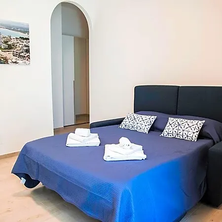 Francesco - 3* Torre Canne